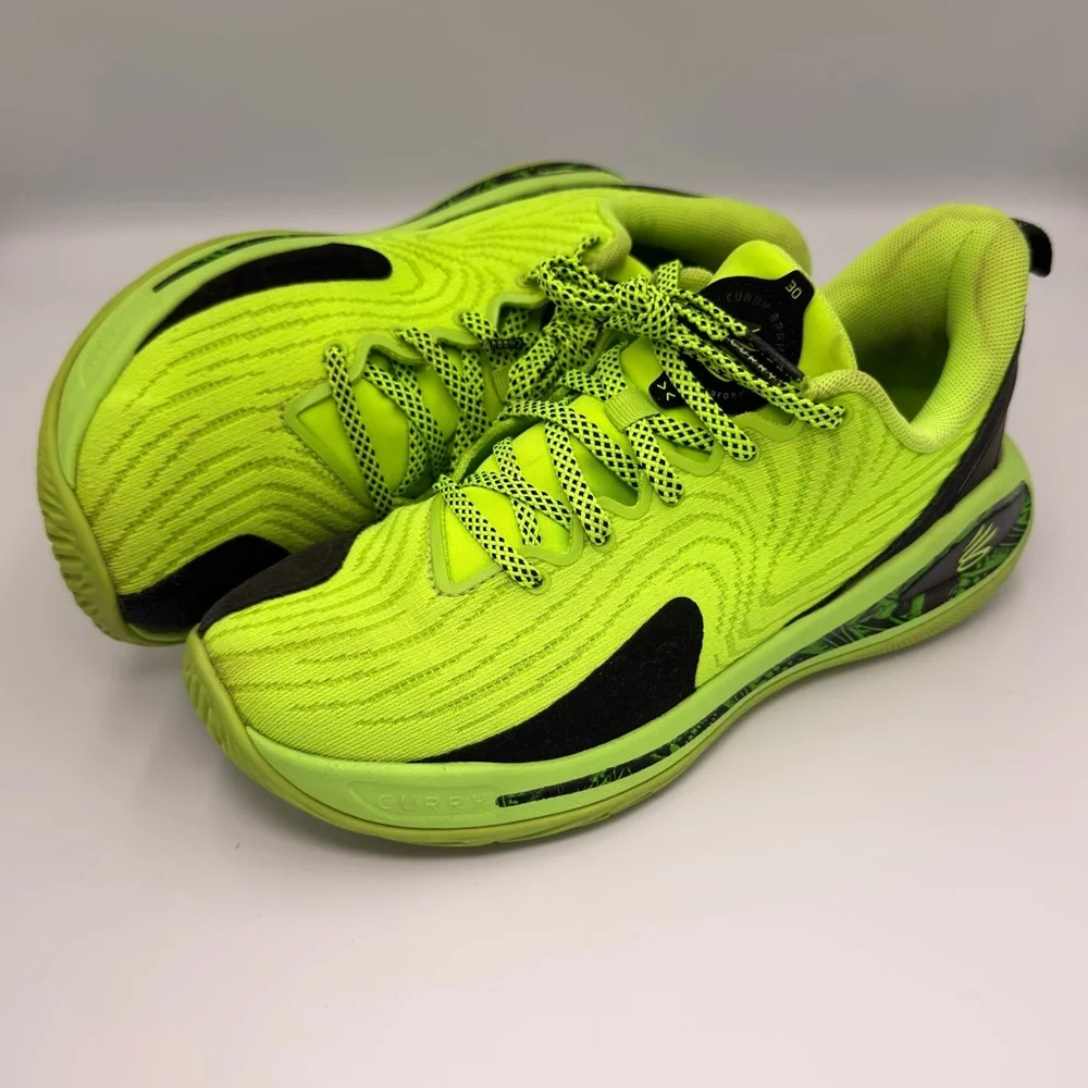 UNDER ARMOUR Curry 12 Extraterrestrial Shoes 6.5Y Hyper Green Basketball Sneaker